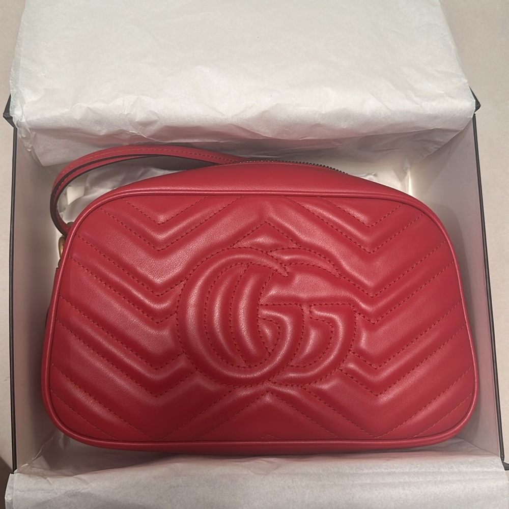Gucci GG MARMONT MINI SHOULDER BAG - Picture 4 of 13